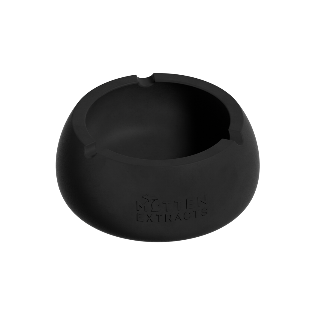 Classic Concrete Ashtray Black